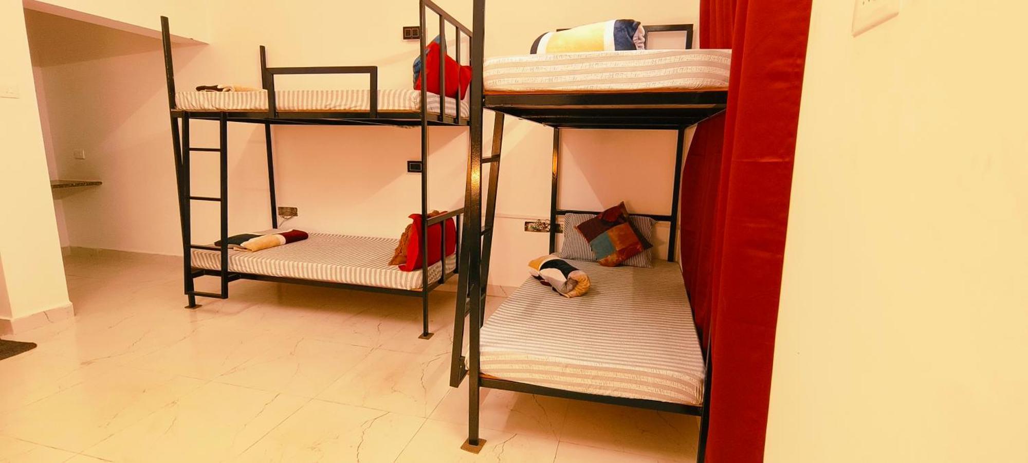 Mitra Hostel Vagator Εξωτερικό φωτογραφία